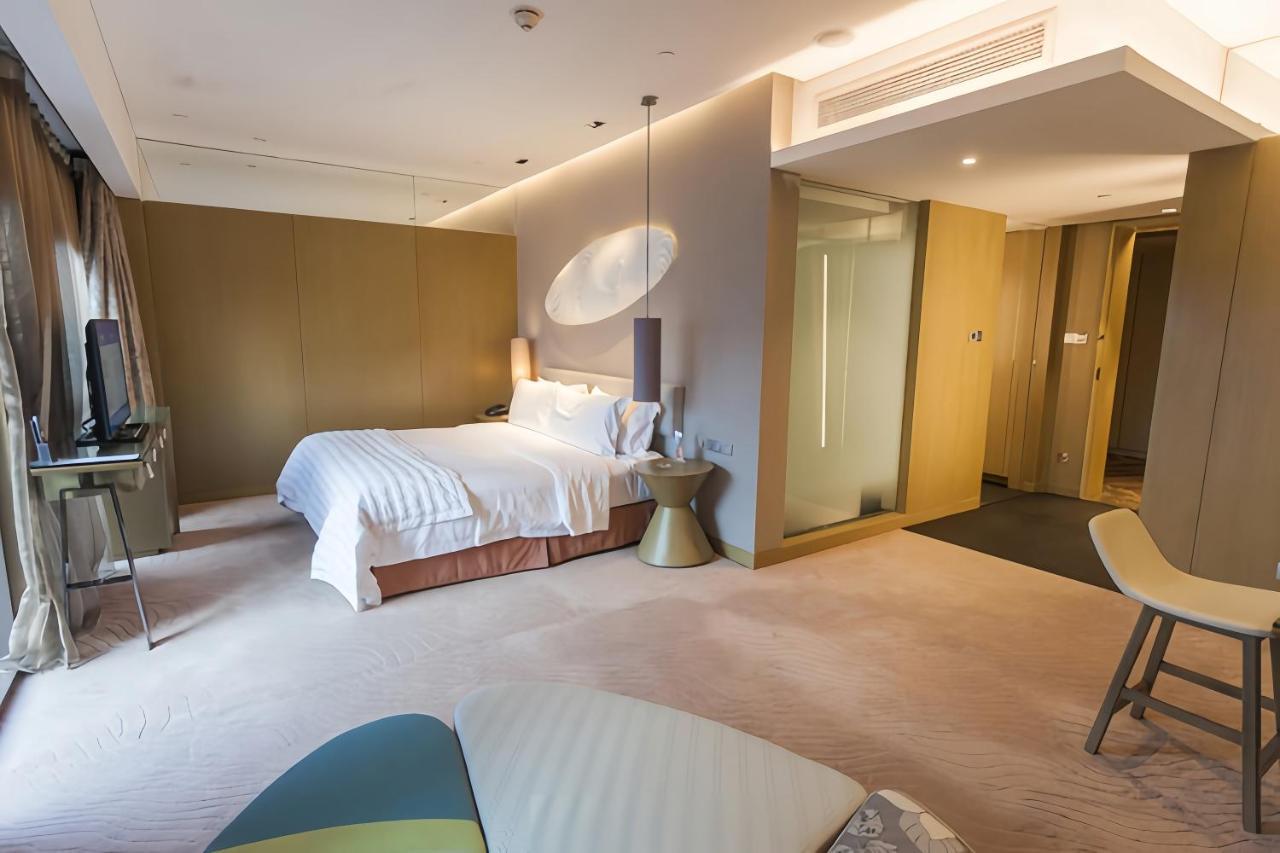 Le Meridien Qingdao West Coast Exteriör bild