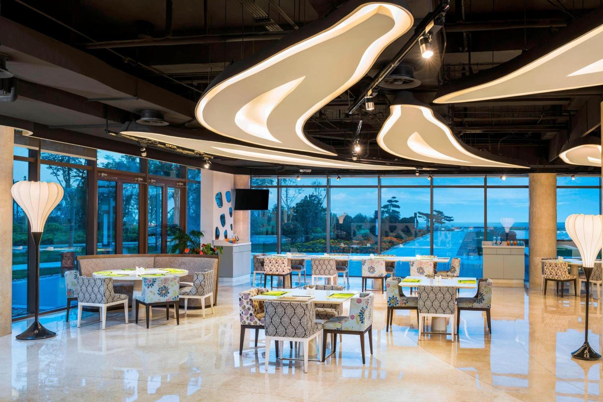 Le Meridien Qingdao West Coast Exteriör bild