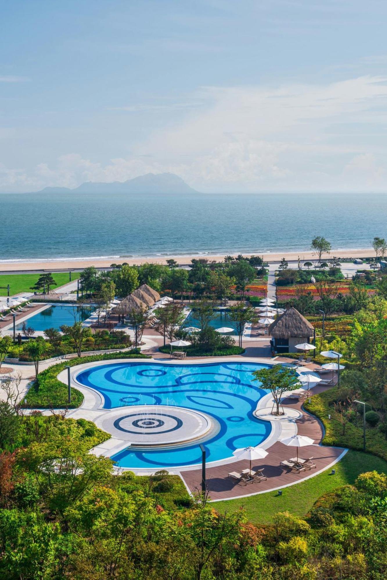 Le Meridien Qingdao West Coast Exteriör bild