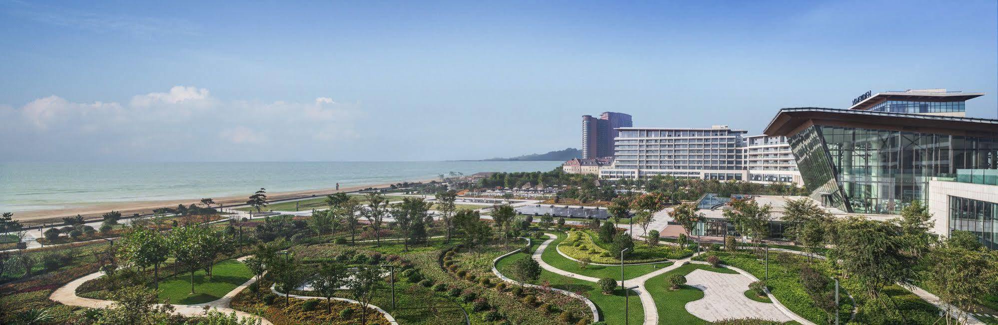 Le Meridien Qingdao West Coast Exteriör bild